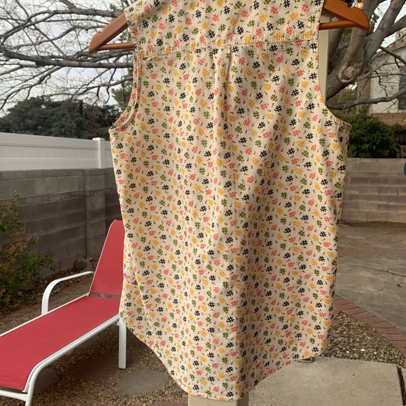 Woolrich sleeveless button down top # colorful print cream color size S/P - Picture 2 of 11